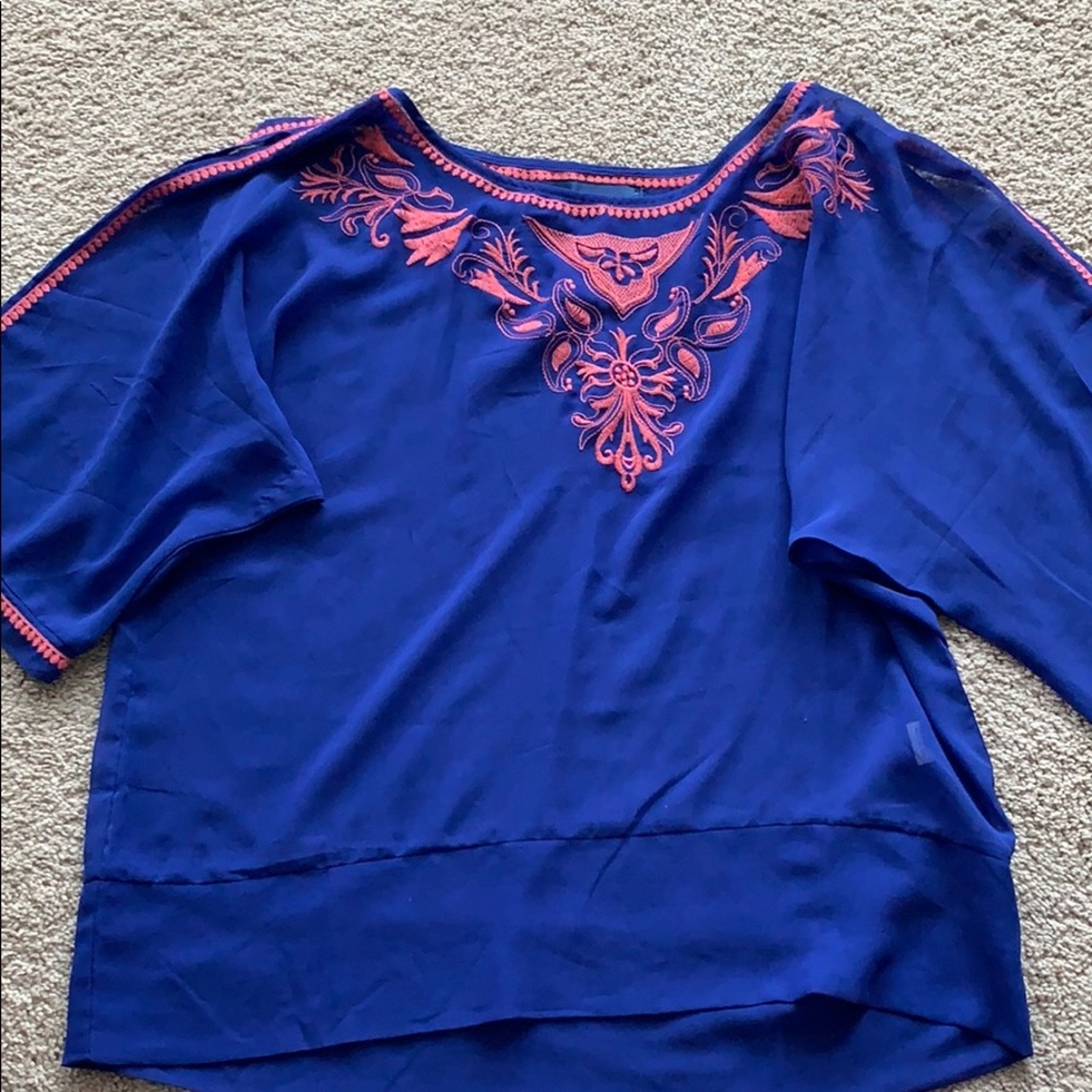 Blue and coral top with slit sleeves